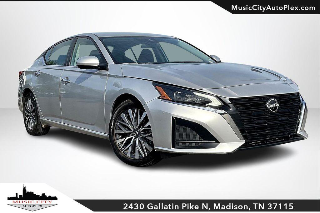 used 2023 Nissan Altima car, priced at $18,994