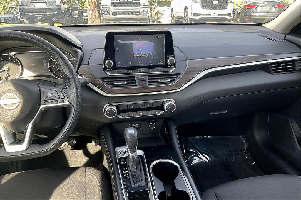 used 2023 Nissan Altima car, priced at $18,994