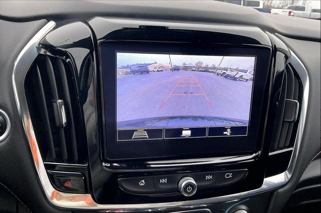 used 2020 Chevrolet Traverse car, priced at $18,260