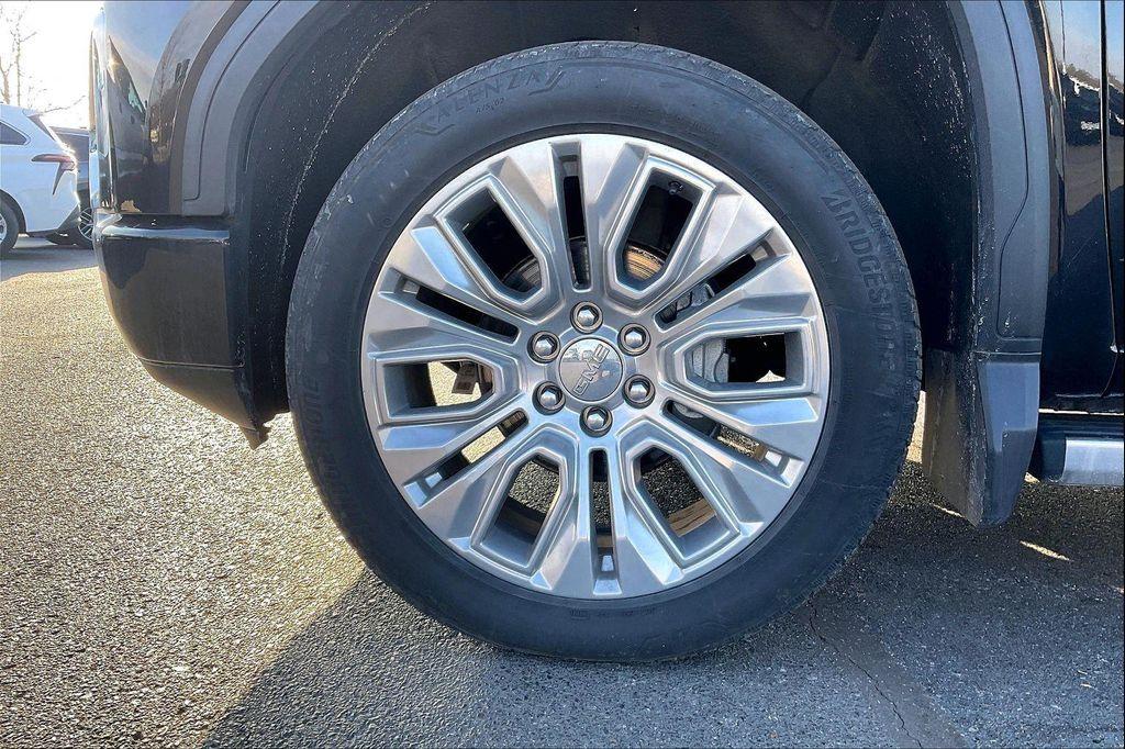 used 2022 GMC Sierra 1500 car, priced at $47,715