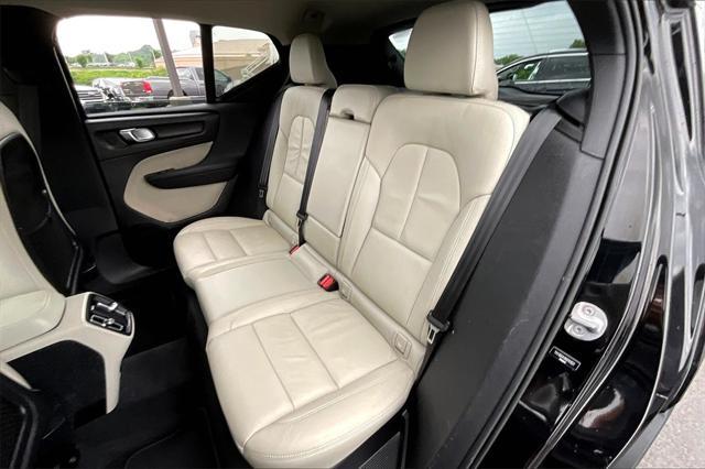 used 2022 Volvo XC40 car, priced at $20,518