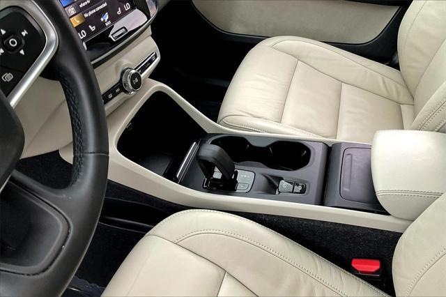 used 2022 Volvo XC40 car, priced at $20,518