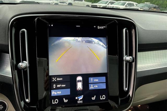 used 2022 Volvo XC40 car, priced at $20,518