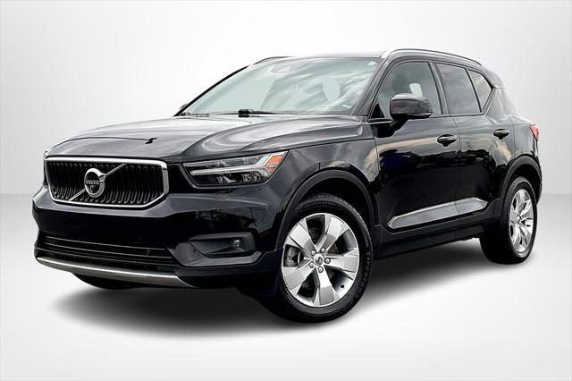 used 2022 Volvo XC40 car, priced at $20,518