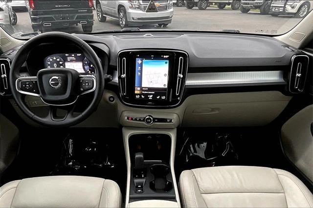 used 2022 Volvo XC40 car, priced at $20,518