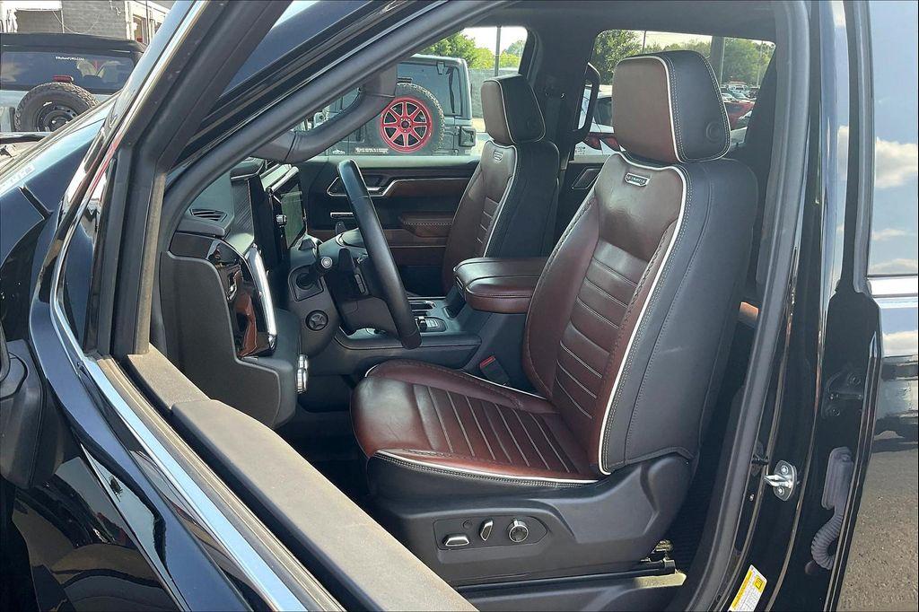 used 2024 GMC Sierra 1500 car, priced at $67,899