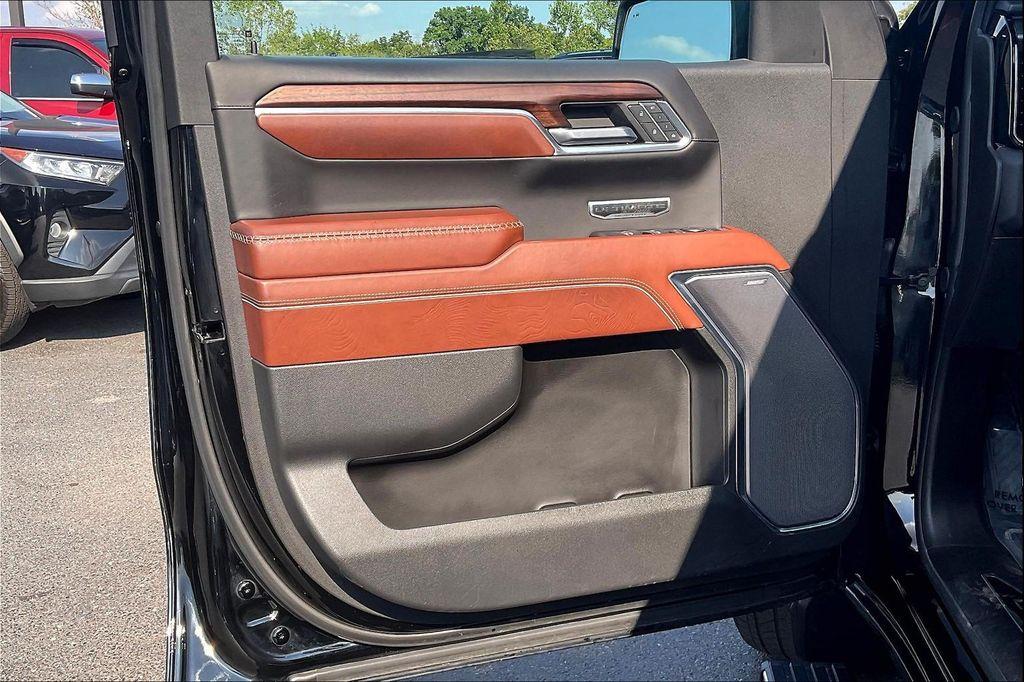 used 2024 GMC Sierra 1500 car, priced at $67,899