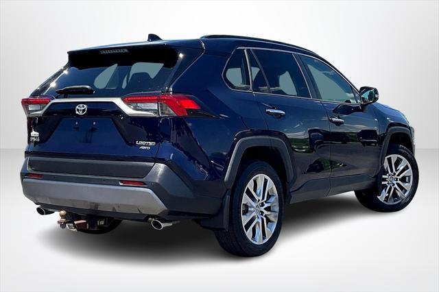 used 2019 Toyota RAV4 car, priced at $25,313