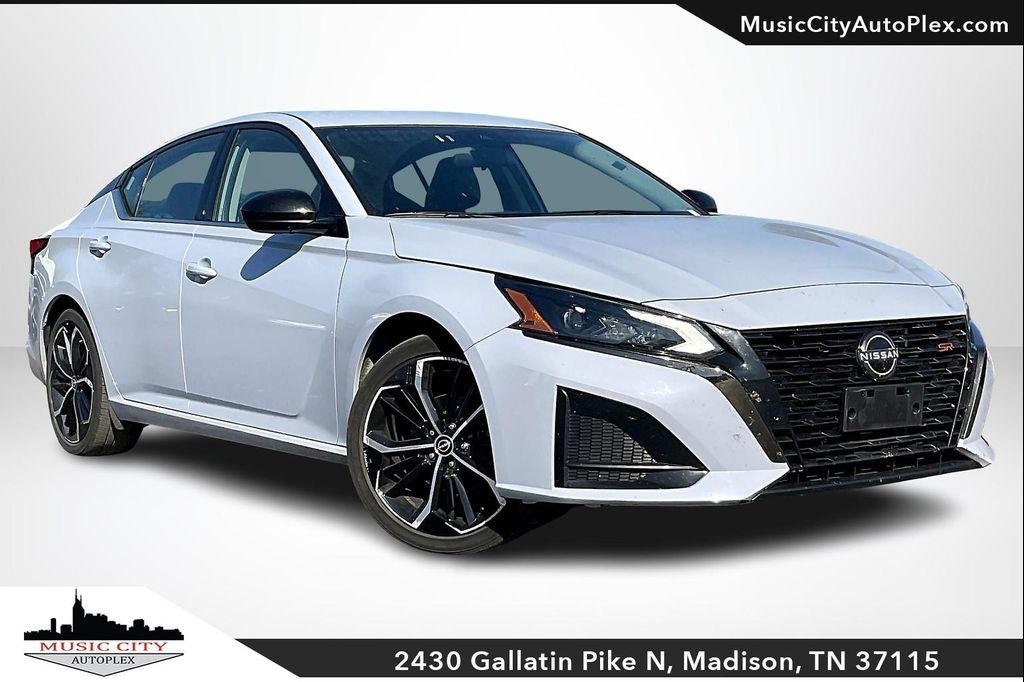 used 2023 Nissan Altima car, priced at $21,814