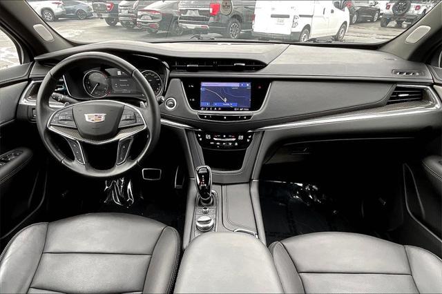 used 2021 Cadillac XT5 car, priced at $31,334