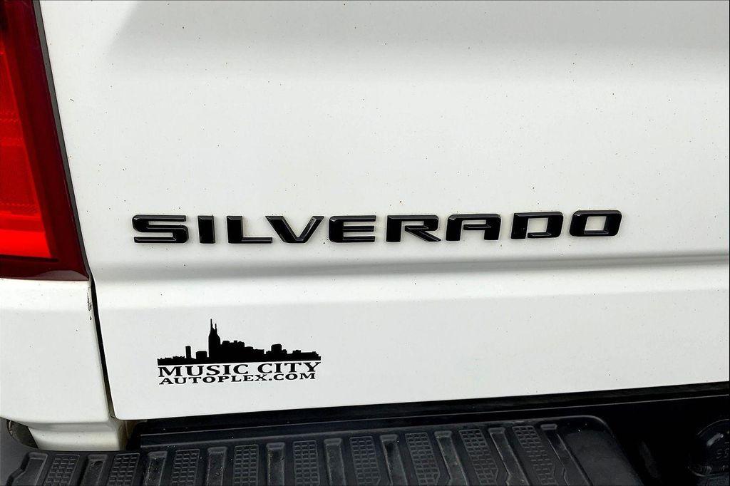 used 2022 Chevrolet Silverado 1500 car, priced at $37,279