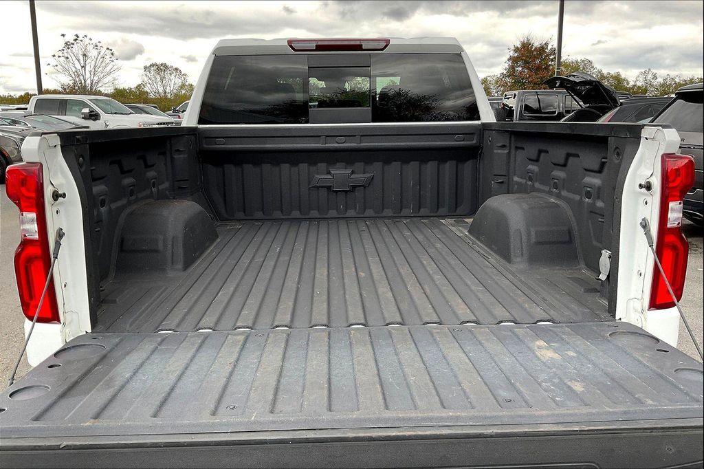 used 2022 Chevrolet Silverado 1500 car, priced at $37,279