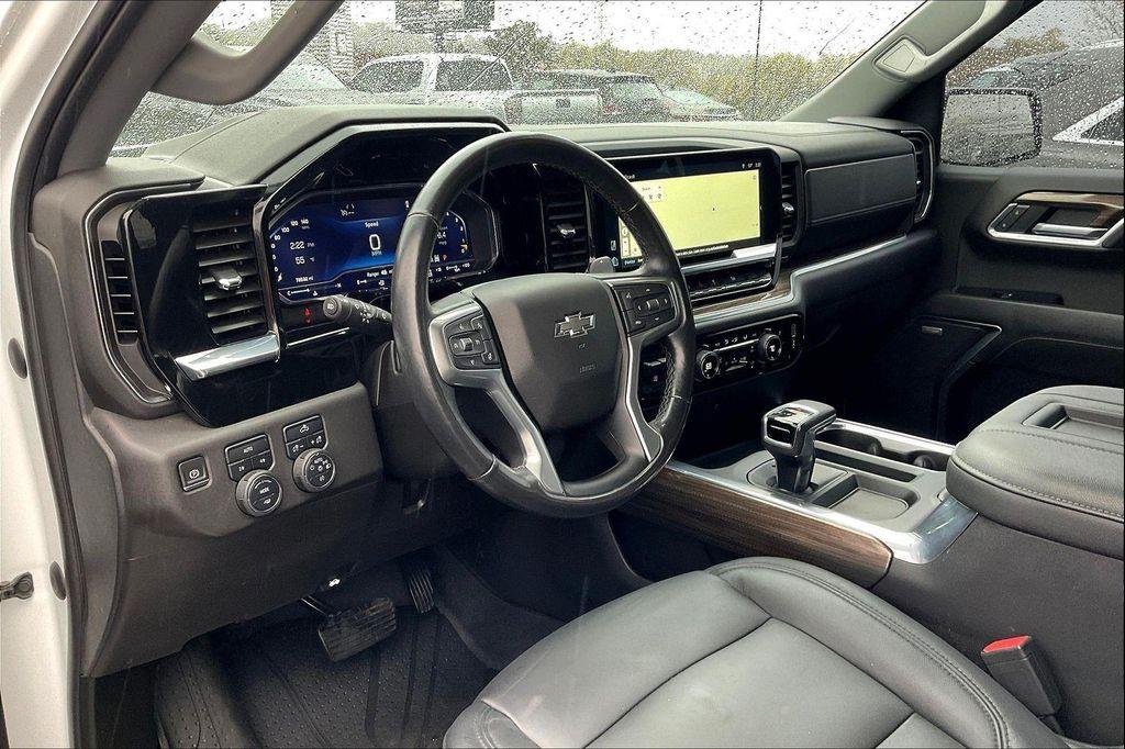 used 2022 Chevrolet Silverado 1500 car, priced at $37,279