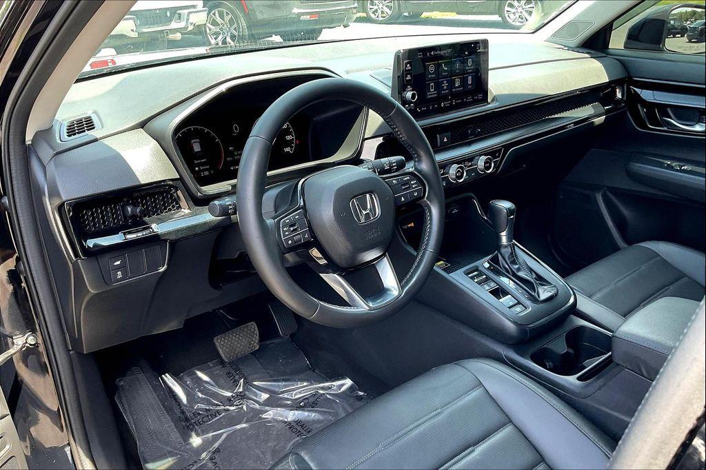 used 2024 Honda CR-V car, priced at $27,086