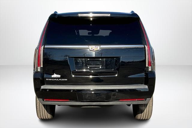 used 2015 Cadillac Escalade car, priced at $29,899