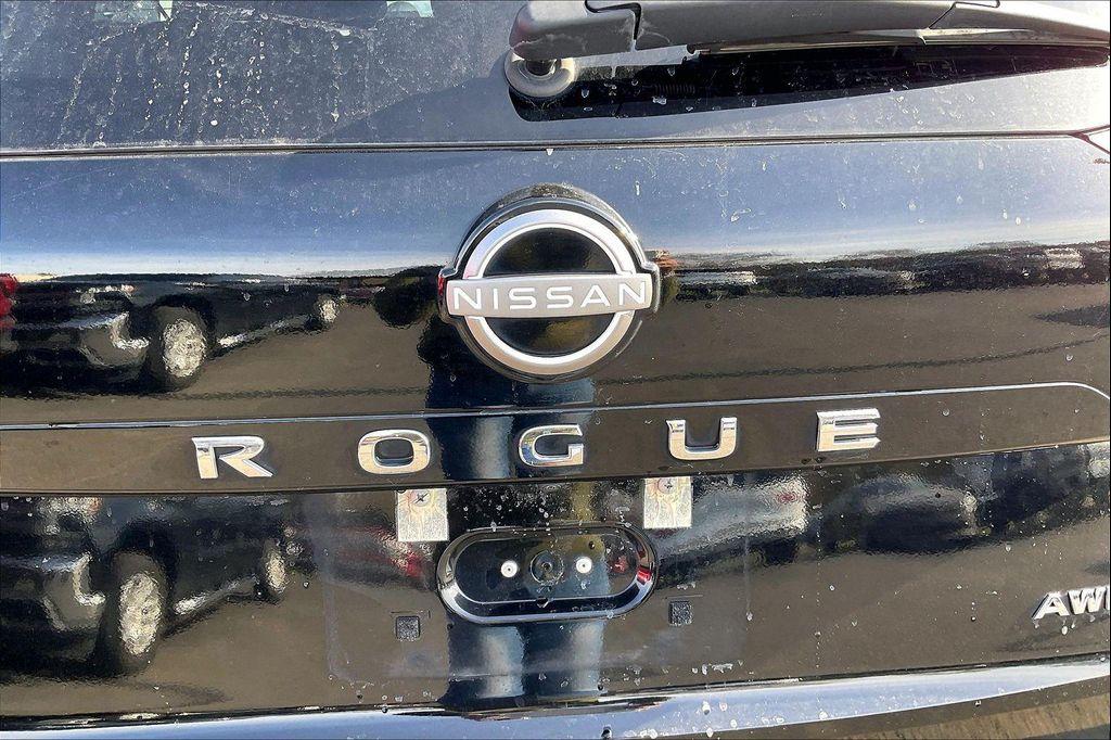 used 2023 Nissan Rogue car, priced at $21,915