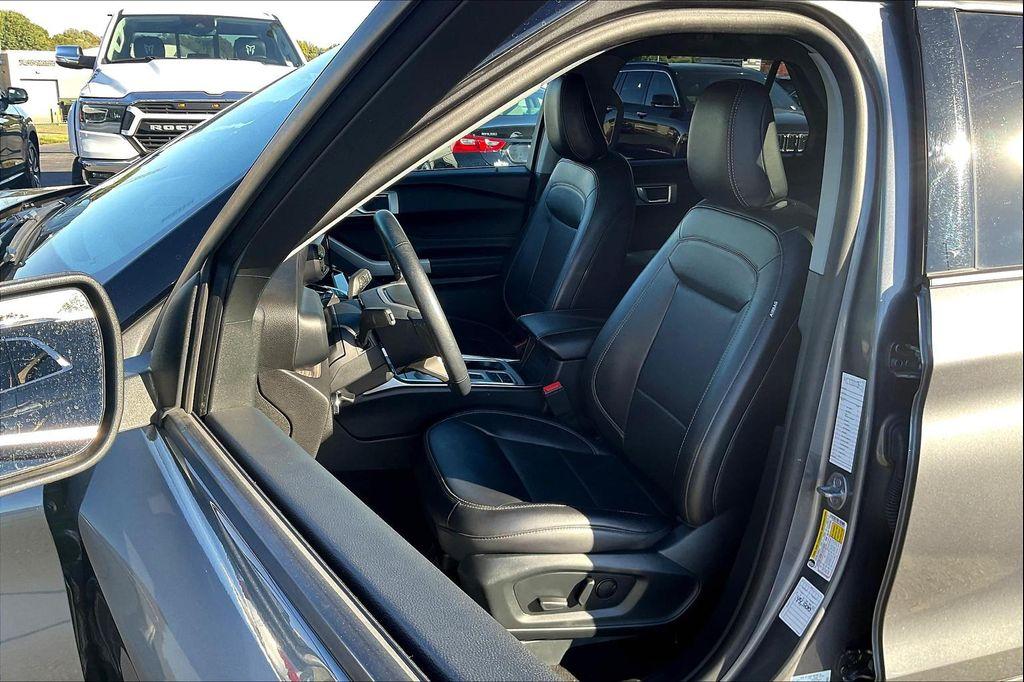 used 2023 Ford Explorer car, priced at $30,323