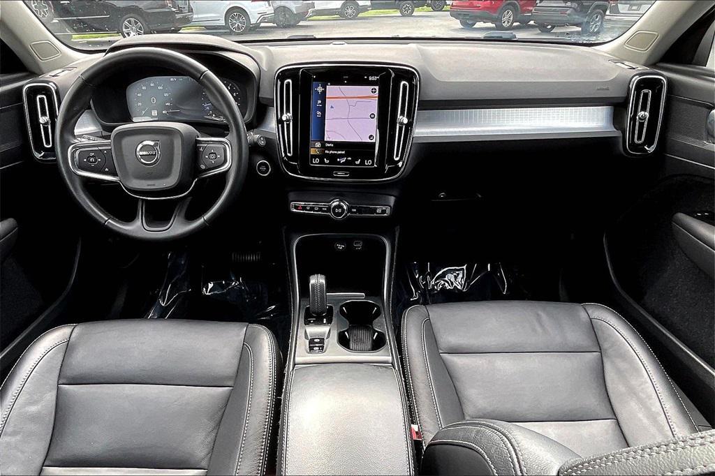 used 2021 Volvo XC40 car, priced at $23,559