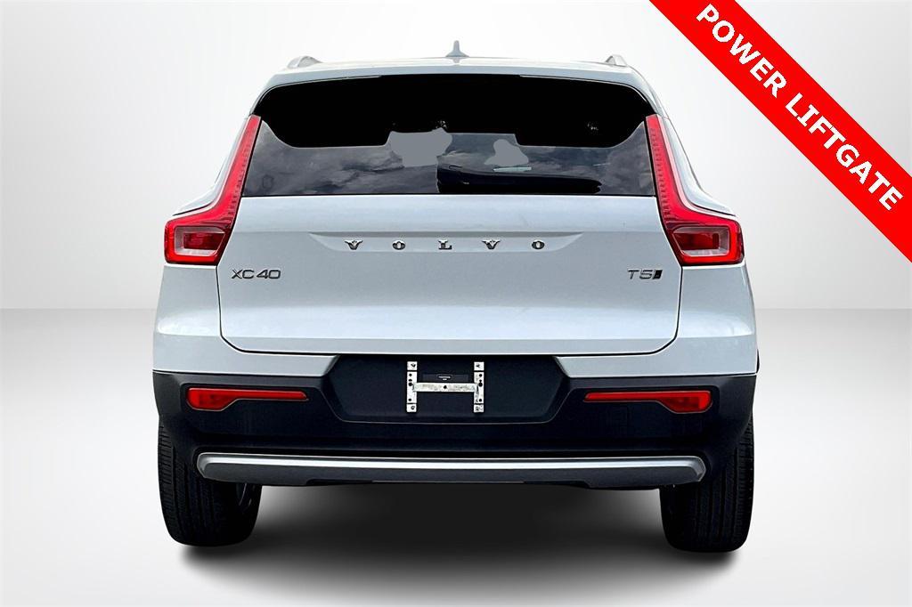 used 2021 Volvo XC40 car, priced at $23,559
