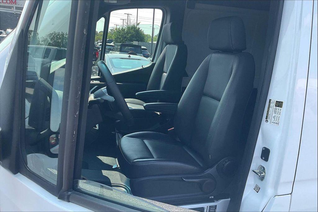 used 2025 Mercedes-Benz Sprinter 2500 car, priced at $45,797