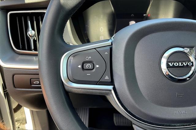 used 2023 Volvo XC60 car, priced at $31,360