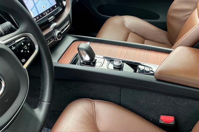 used 2023 Volvo XC60 car, priced at $29,287