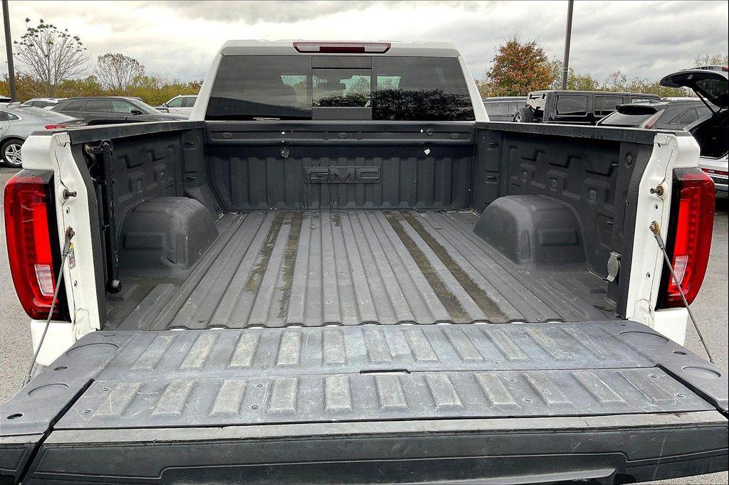 used 2021 GMC Sierra 1500 car, priced at $35,768