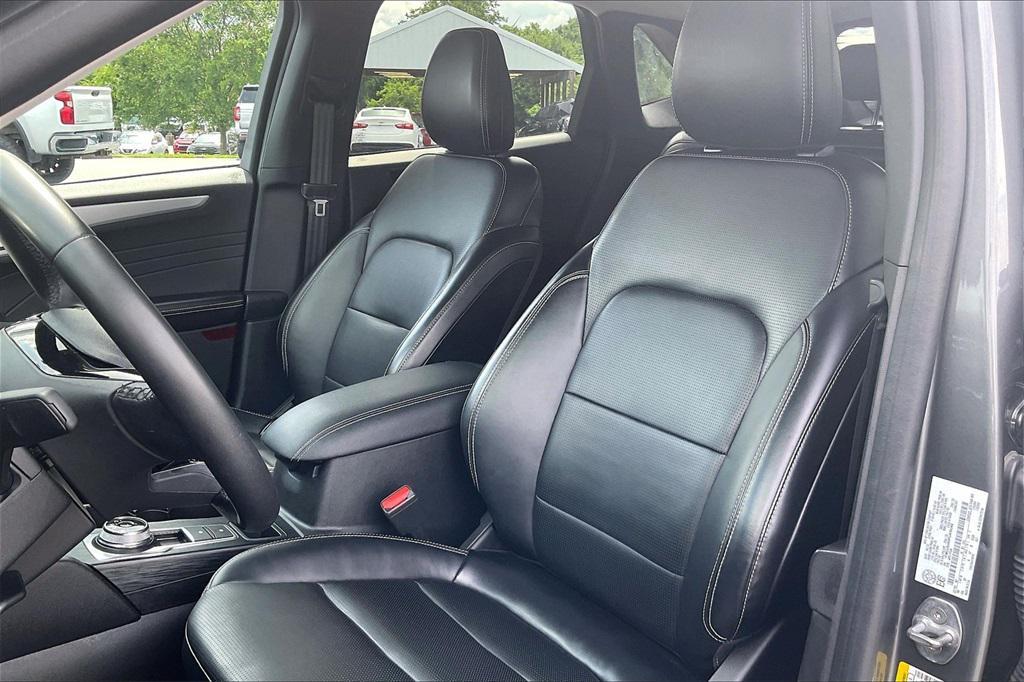 used 2023 Ford Escape car, priced at $25,287