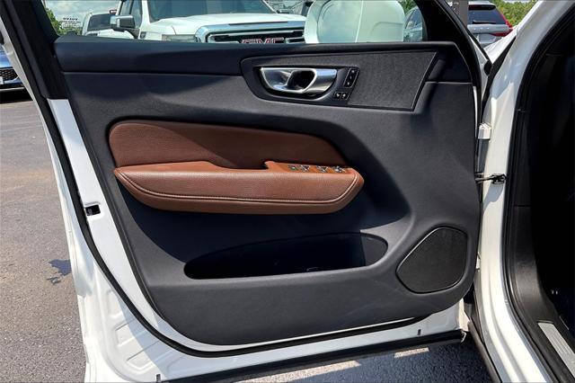 used 2022 Volvo XC60 car, priced at $29,987