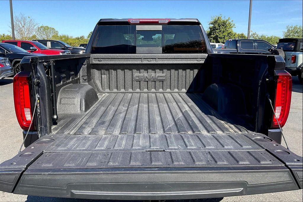 used 2022 GMC Sierra 1500 car, priced at $47,614