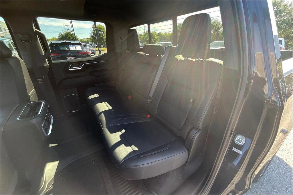 used 2022 GMC Sierra 1500 car, priced at $47,614