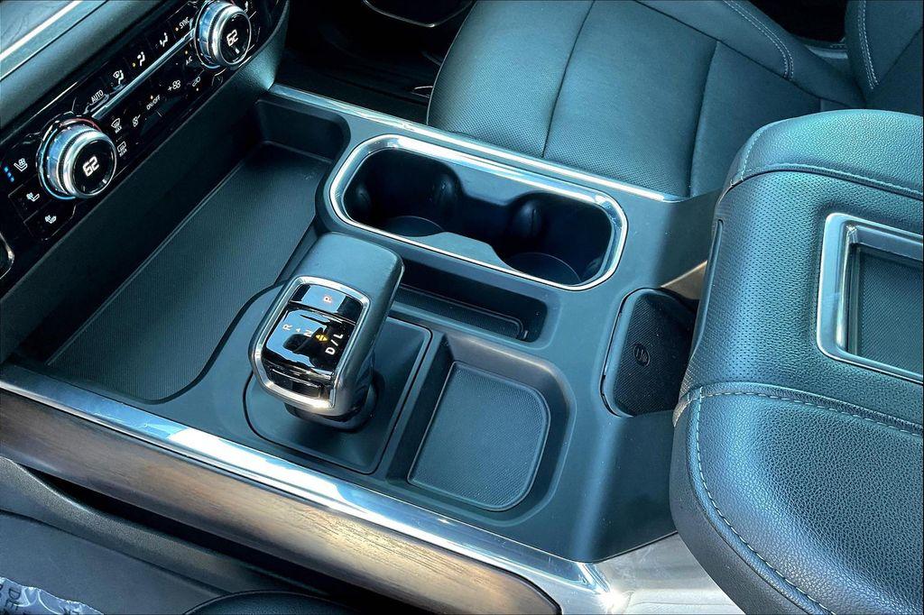 used 2022 GMC Sierra 1500 car, priced at $47,614