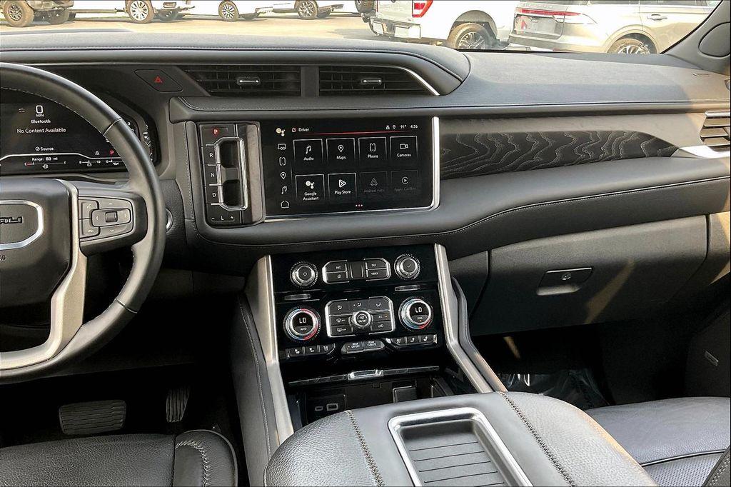 used 2024 GMC Yukon car, priced at $61,987
