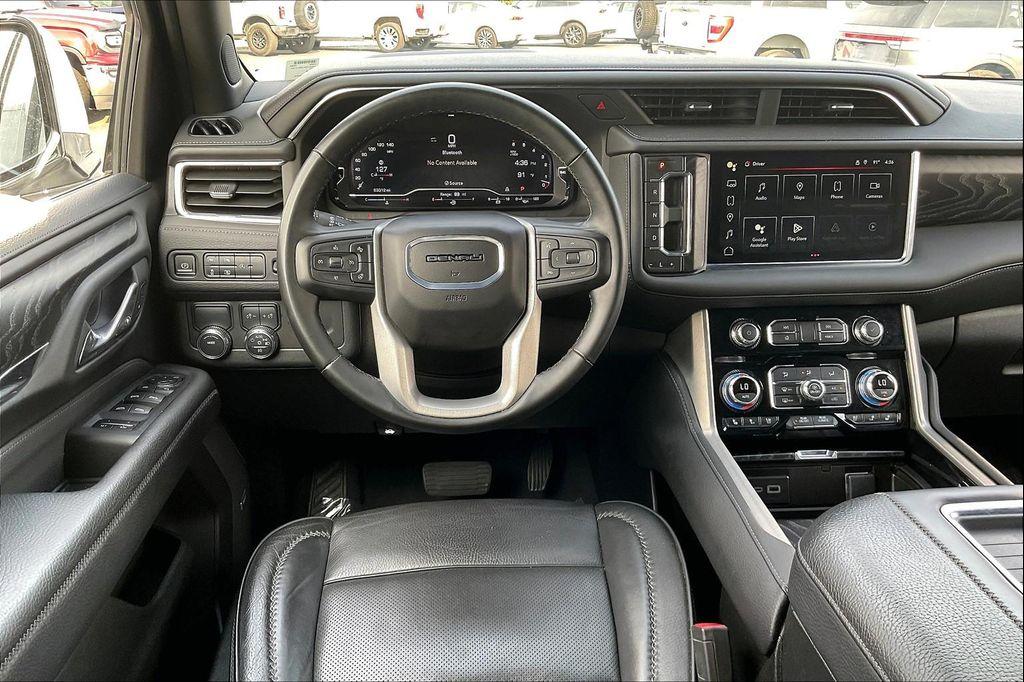 used 2024 GMC Yukon car, priced at $61,987