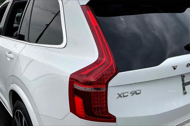 used 2022 Volvo XC90 car, priced at $43,129
