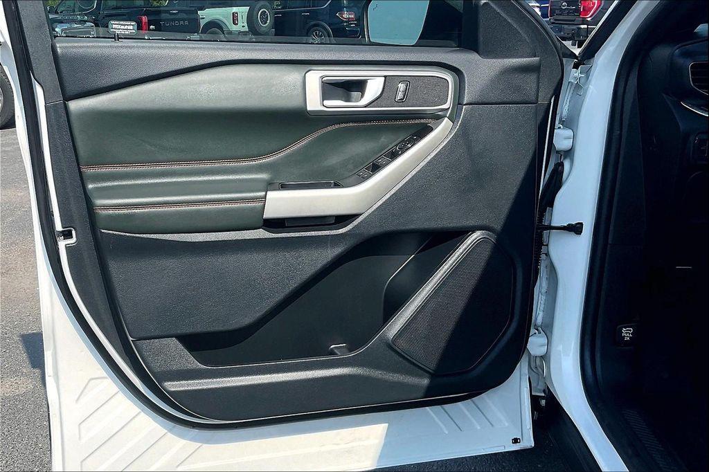 used 2021 Ford Explorer car, priced at $27,900