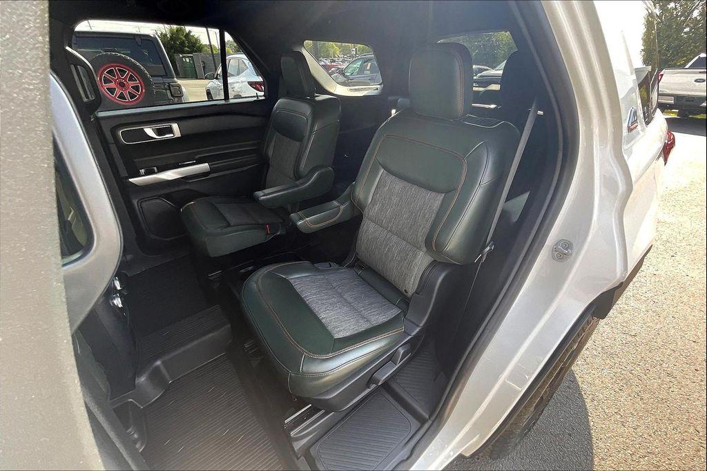used 2021 Ford Explorer car, priced at $27,900