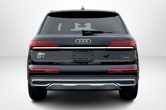 used 2024 Audi Q7 car, priced at $45,123