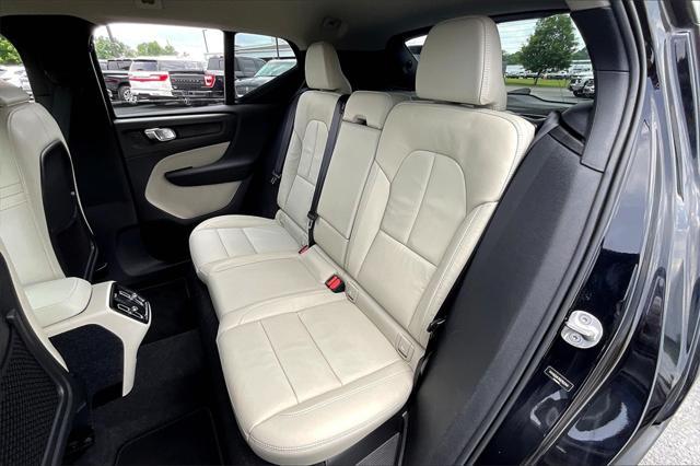 used 2022 Volvo XC40 car, priced at $23,329
