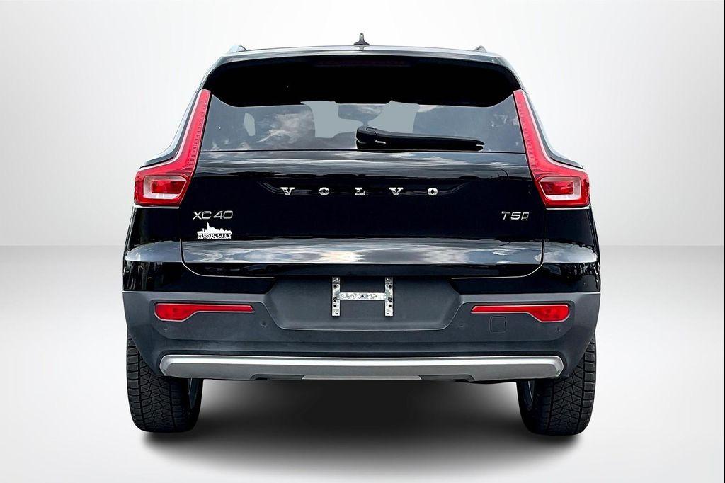 used 2022 Volvo XC40 car, priced at $21,628