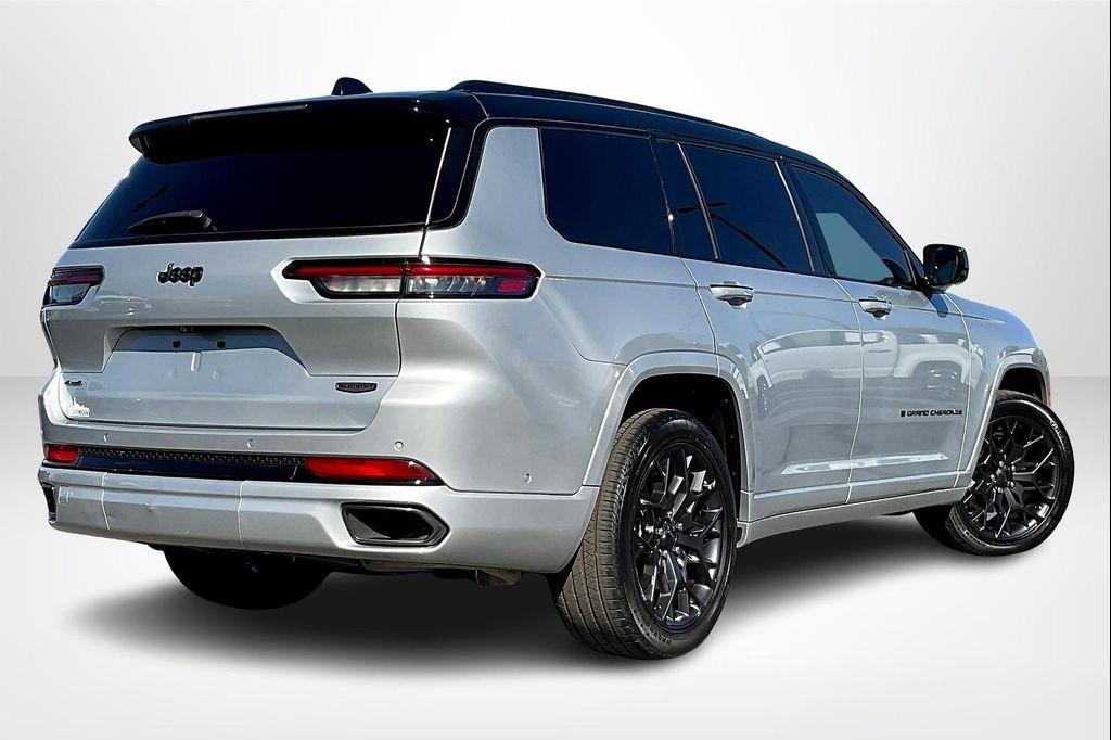 used 2024 Jeep Grand Cherokee L car, priced at $48,398