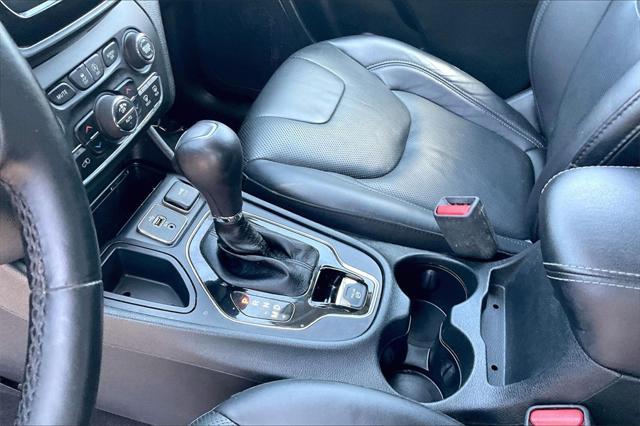 used 2019 Jeep Cherokee car, priced at $18,987