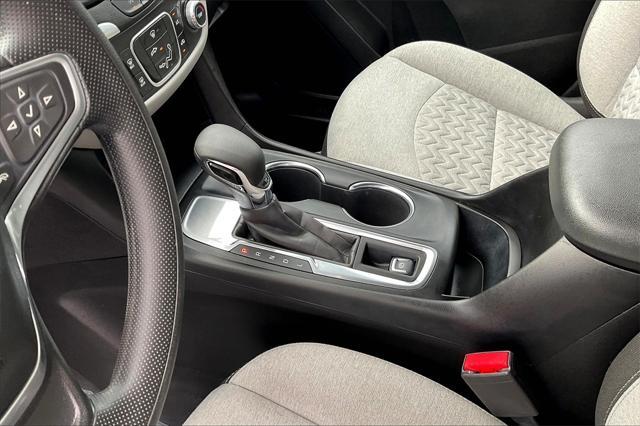 used 2022 Chevrolet Equinox car, priced at $18,172
