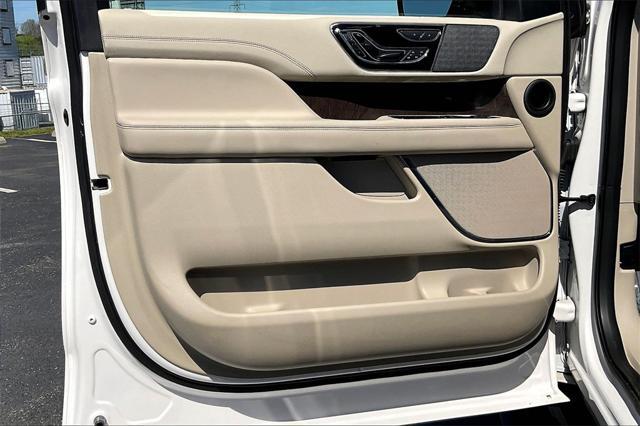 used 2019 Lincoln Navigator L car, priced at $39,995