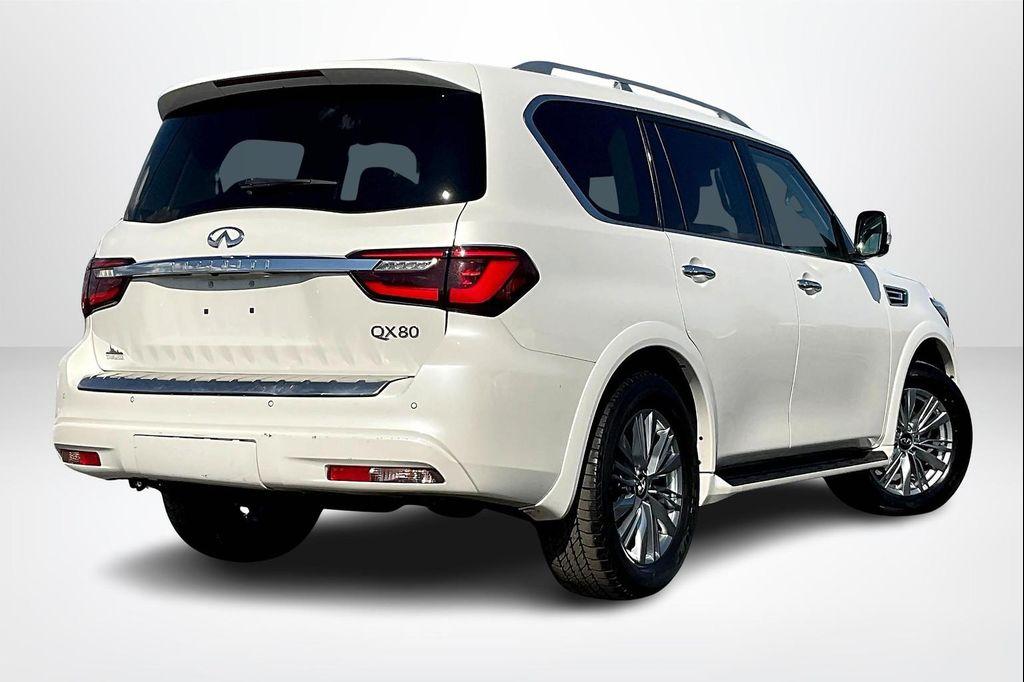 used 2023 INFINITI QX80 car, priced at $39,154