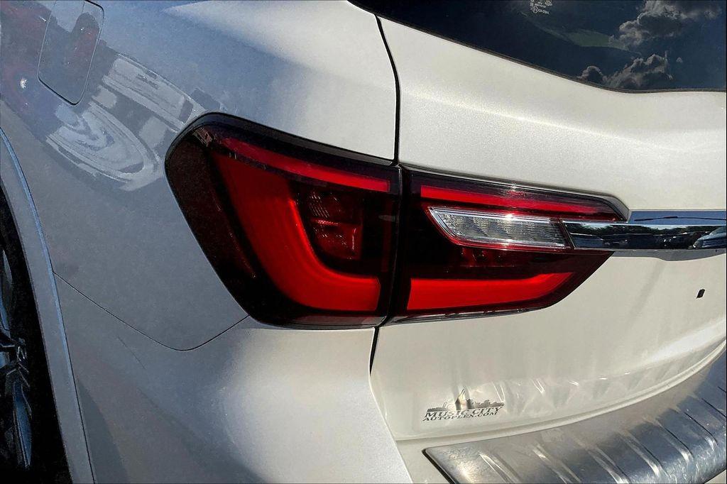 used 2023 INFINITI QX80 car, priced at $39,154