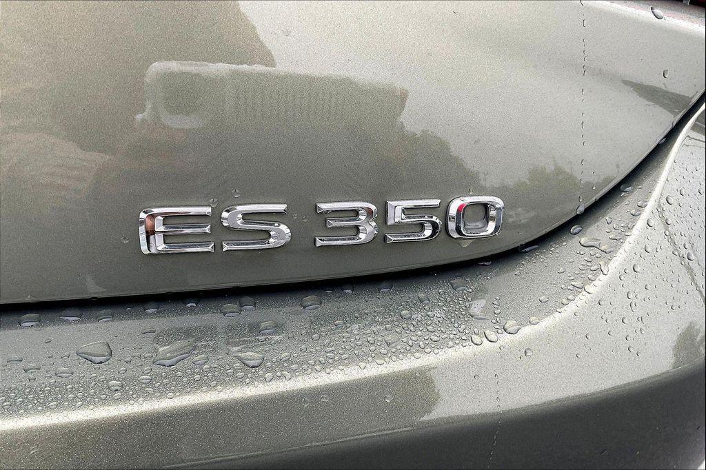 used 2019 Lexus ES 350 car, priced at $32,476