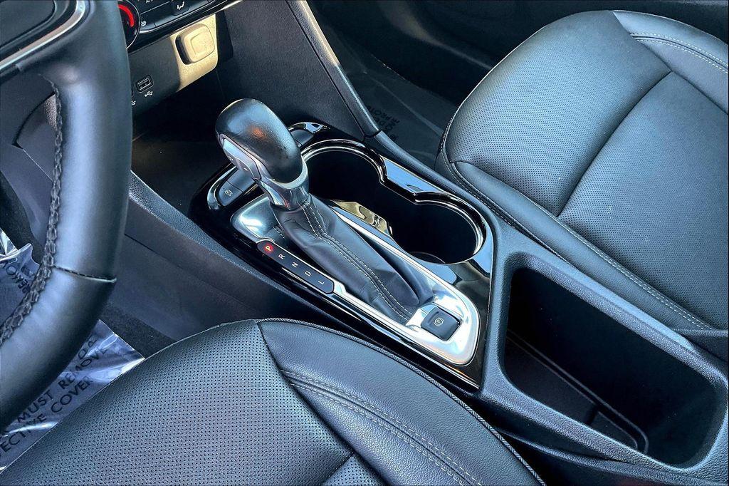 used 2024 Buick Encore GX car, priced at $21,125