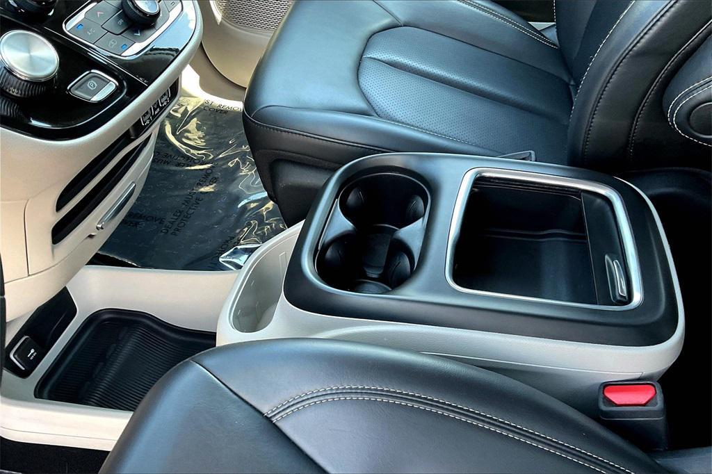 used 2023 Chrysler Pacifica car, priced at $21,489