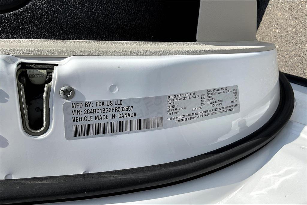 used 2023 Chrysler Pacifica car, priced at $21,489